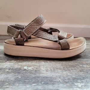Women's Teva